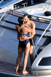 Sophie Marceau Sexy Topless 28.jpg