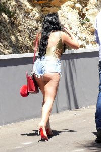 Ariel Winter Butt thefappening.so-0024.jpg