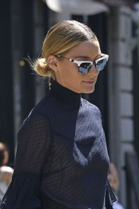 Olivia Palermo See Through 30.JPG