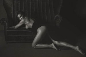 Irina Shayk Nude New Photos 5.jpg