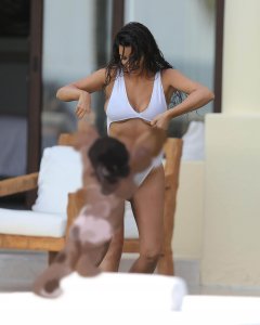 Kim Kardashian Sexy 8.jpg