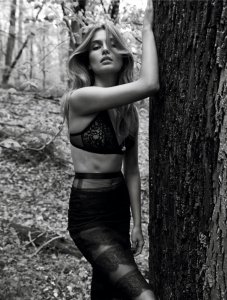 Andreea Diaconu Sexy & Topless 2.jpg