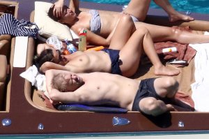 Jade Jagger Topless 1.jpg