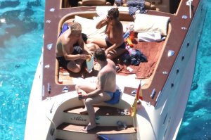 Jade Jagger Topless 6.jpg