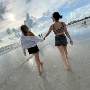 Lucy Hale TheFappeningBlog.com 1.jpg