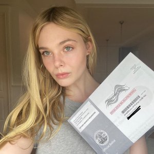 Elle Fanning TheFappeningBlog.com 1.jpg