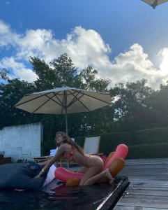 Bella Hadid TheFappeningBlog.com 1.jpg