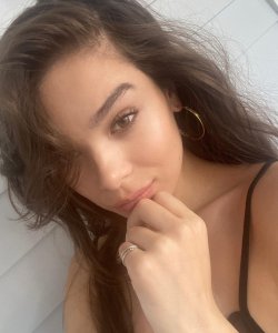 Hailee Steinfeld TheFappeningBlog.com 1.jpg