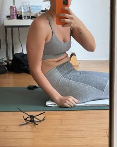 Violett Beane TheFappeningBlog.com 0.jpg