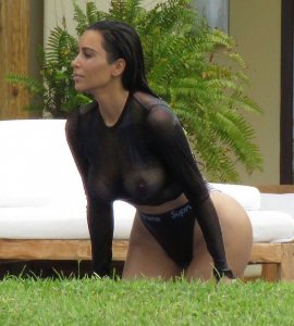 Kim Kardashian Xray 2.jpg