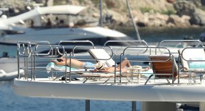 Sara Sampaio Topless 27.jpg Sara Sampaio Topless 27.jpg