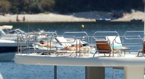 Sara Sampaio Topless 30.jpg Sara Sampaio Topless 30.jpg