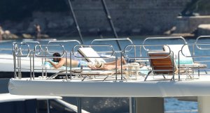 Sara Sampaio Topless 35.jpg Sara Sampaio Topless 35.jpg