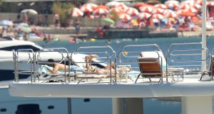 Sara Sampaio Topless 36.jpg Sara Sampaio Topless 36.jpg