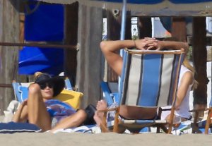 Charlotte McKinney Sexy 41.jpg