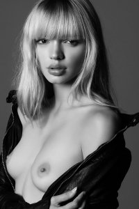 Pauline Baly Topless 9.jpg