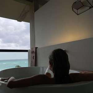 Delilah Belle TheFappeningBlog.com 1.jpg