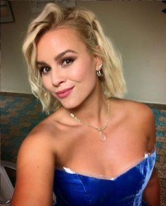 Schránka01.jpg Schránka01.jpg