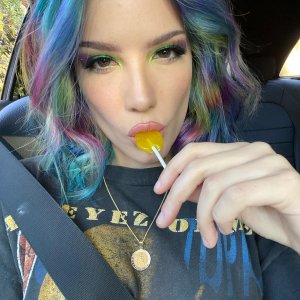 Halsey  TheFappeningBlog.com 2.jpg