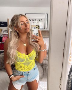 saffronbarker_1607334382152856.jpg