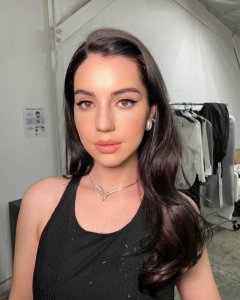 Adelaide Kane TheFappeningBlog.com 0.jpg