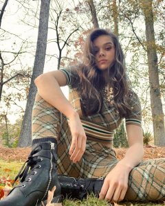 Hailee Steinfeld TheFappeningBlog.com 0.jpg