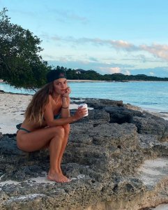 Nina Agdal TheFappeningBlog1.com 1.jpg