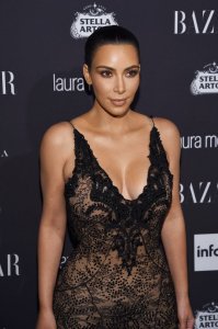 Kim Kardashian Sexy 9.jpg