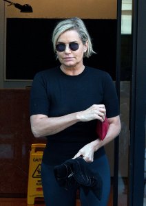 Yolanda Hadid See Through 2.jpg