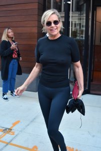 Yolanda Hadid See Through 8.jpg