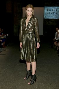 Mischa Barton Sexy-7.jpg