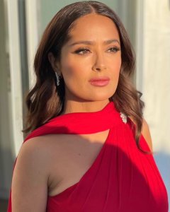 Salma Hayek TheFappeningBlog.com 1.jpg