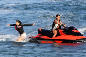 Michelle_Rodriguez_Jet_Skiing_in_Malibu_September_3-2016_010.jpg