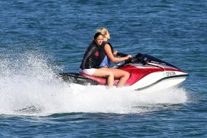 Michelle_Rodriguez_Jet_Skiing_in_Malibu_September_3-2016_019.jpg