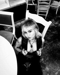 Miley Cyrus TheFappeningBlog.com 0.jpg