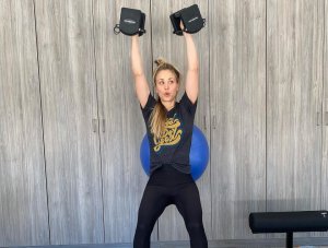 Kaley Cuoco TheFappeningBlog.com 0.jpg