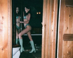 Noah Cyrus TheFappeningBlog.com 1.jpg