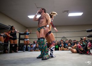 Bar_Wrestling_481.jpg