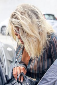 Sofia Richie Braless 18.jpg