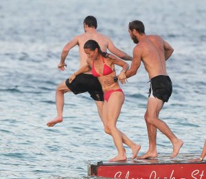 Pippa Middleton Bikini 9.jpg