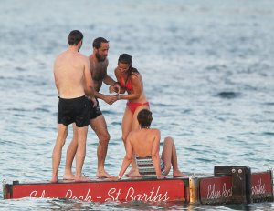 Pippa Middleton Bikini 36.jpg