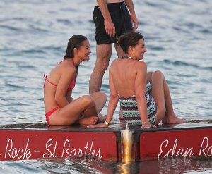 Pippa Middleton Bikini 21.jpg