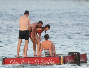 Pippa Middleton Bikini 38.jpg