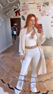 Bella Thorne TheFappeningBlog.com 1.jpg