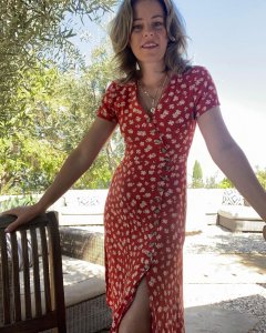 Elizabeth Banks TheFappeningBlog.com 1.jpg