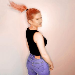 Jeanette Biedermann TheFappeningBlog.com 1.jpg