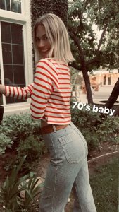 January Jones TheFappeningBlog.com 0.jpg