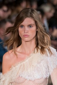 Luna Bijl See Through 2.jpg