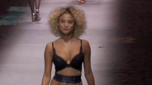 Rose Bertram Sexy -14.jpg