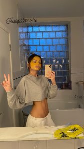 Emily Ratajkowski TheFappeningBlog.com 0.jpg